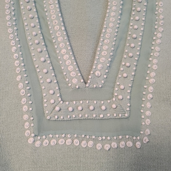 LOWEST PRICE Lightweight sweater w stunning detail - Picture 8 of 15